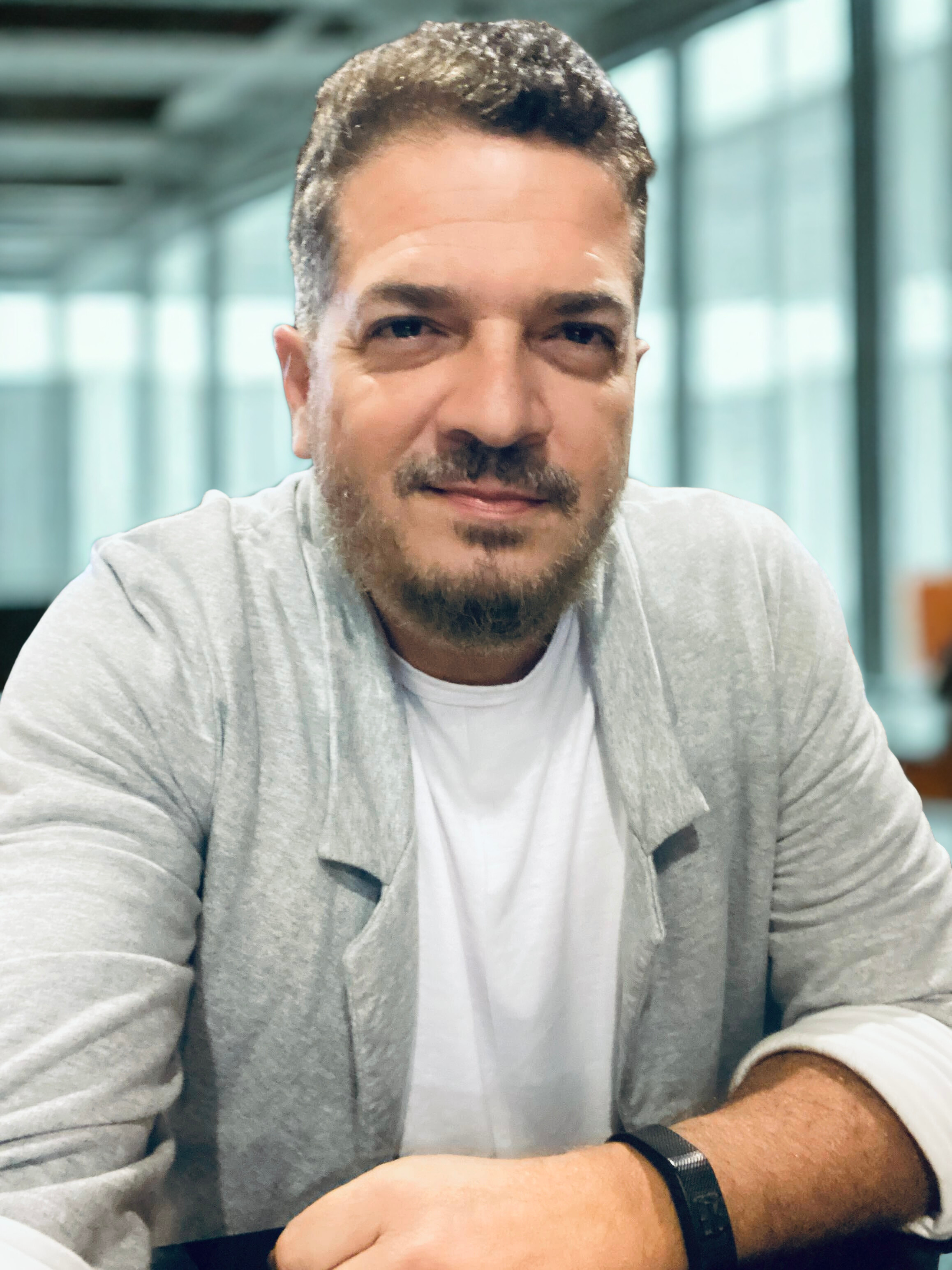 Desvendando a Tecnologia na Terceira Idade - O guia amigo da Idade Feliz — imagem 2